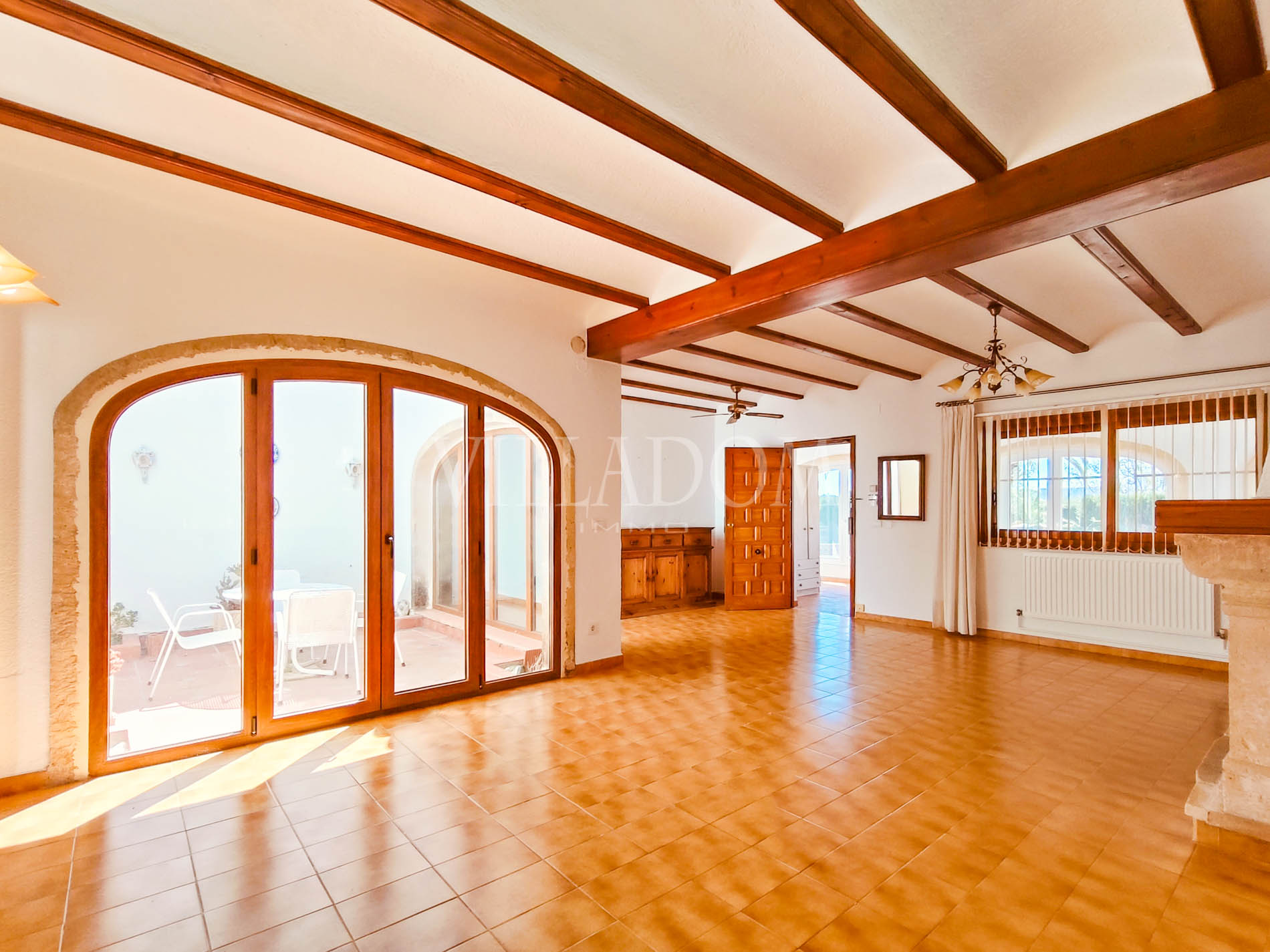 Villa traditionnelle de 4 chambres à vendre à Javea Montgo