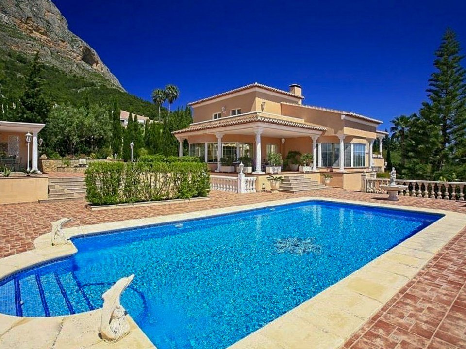 Villa de luxe à vendre à Montgô Jàvea
