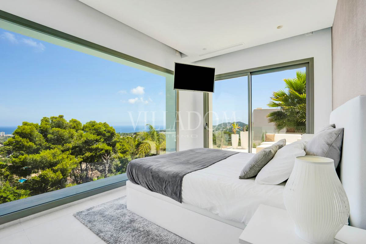 Villa de luxe avec vue exceptionnelle sur la mer à Javea