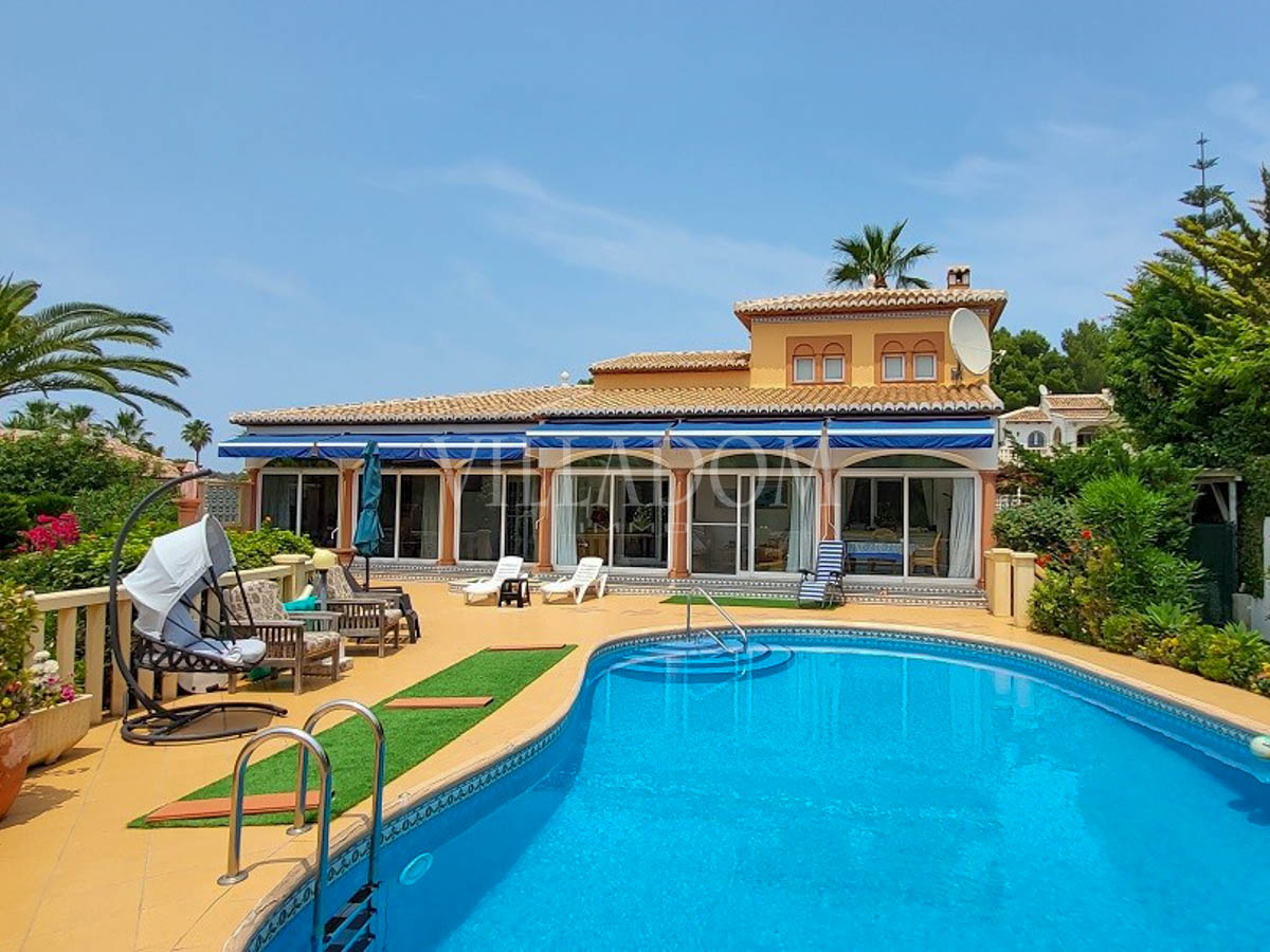Villa de 3 chambres à vendre à Jávea Mar Azul